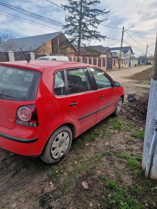 Vând Volkswagen Polo 1.2
