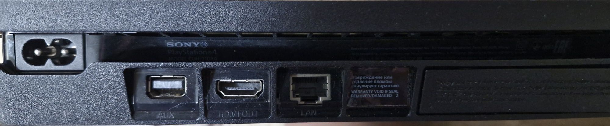 Продам ps4 в отличном состоянии.