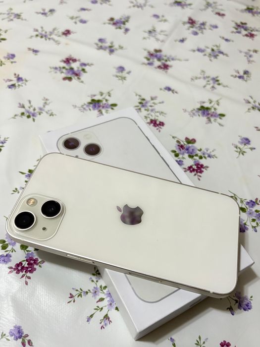 Продам айфон 13 128гб