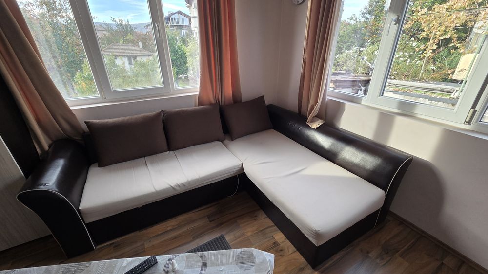 Ъглов диван с опция сън