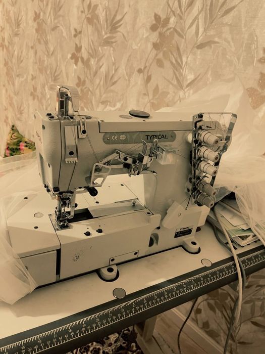 Tikuv mashinalari komplekt