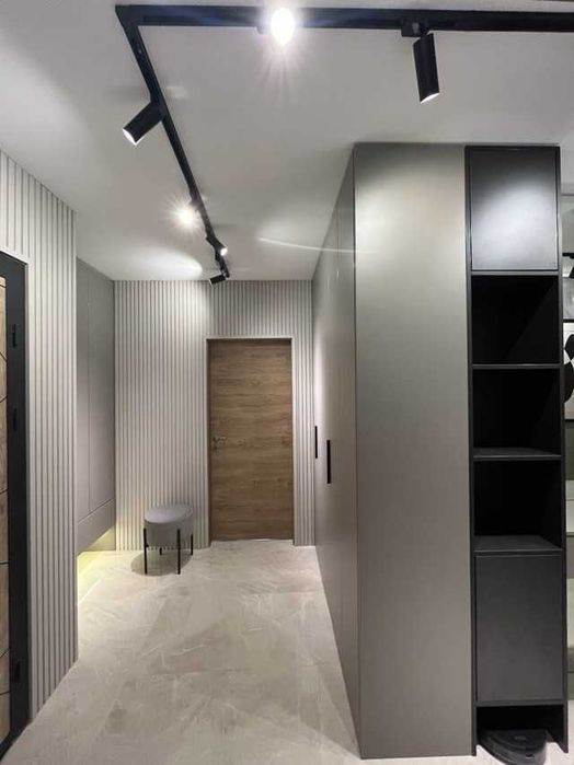 Дава се под наем Тристаен апартамент в София, Зона Б-18 - 120 кв.м за 1400 € - Снимка #2