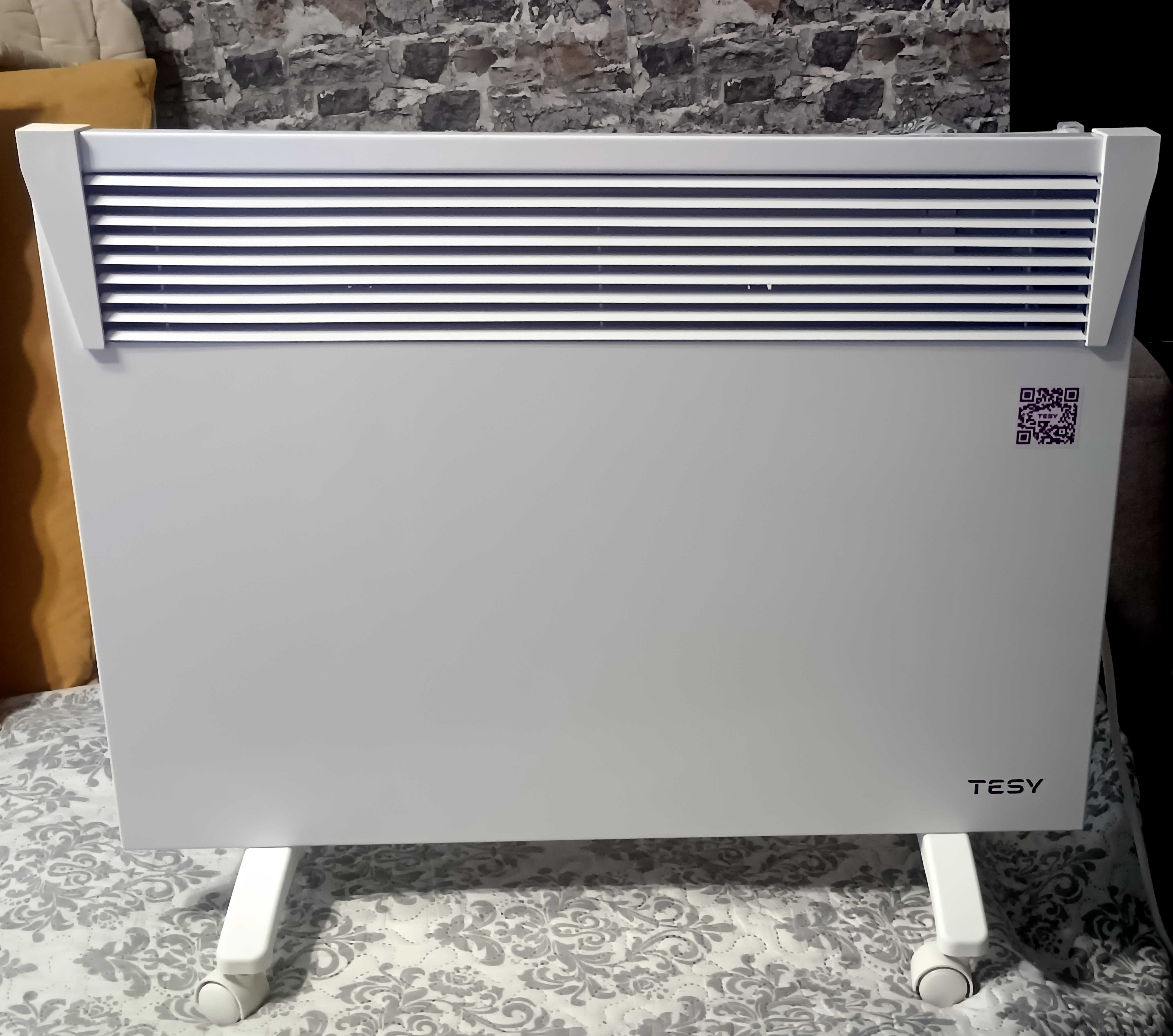 Продавам неизползван Конвектор TESY CN 03 150 EIS W, 1500W, HeatЕco