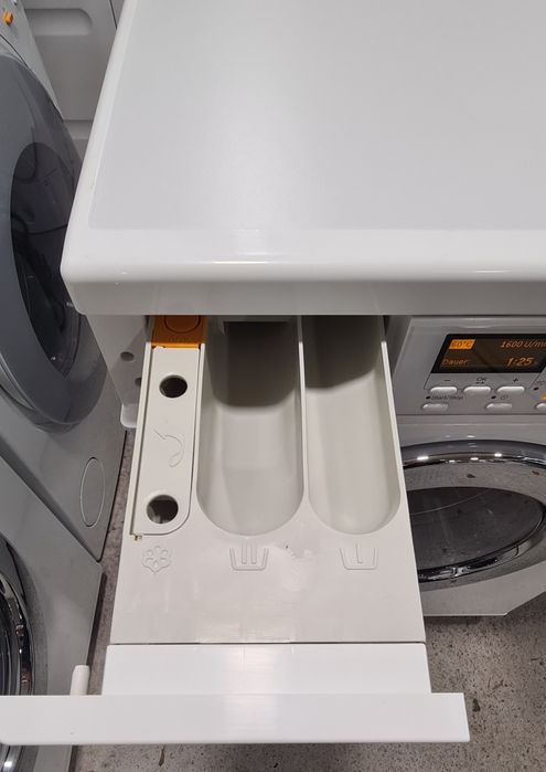 Комбинирана пералня със сушилня Miele WT 2670