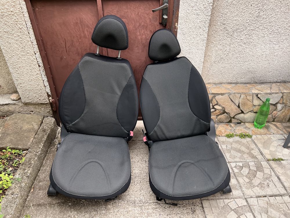 Седалки за Nissan Micra K12/Нисан Микра К12