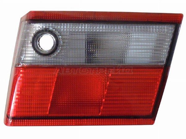 Фонарь в крышку багажника Toyota Carina e