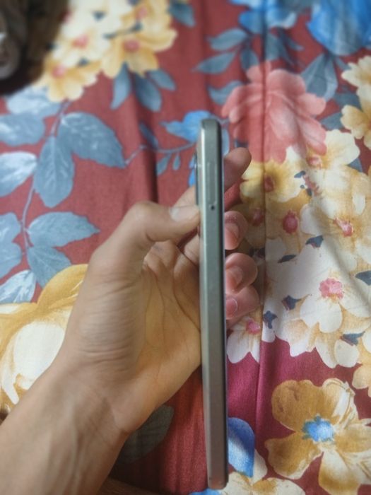 Сотилади oppo a38