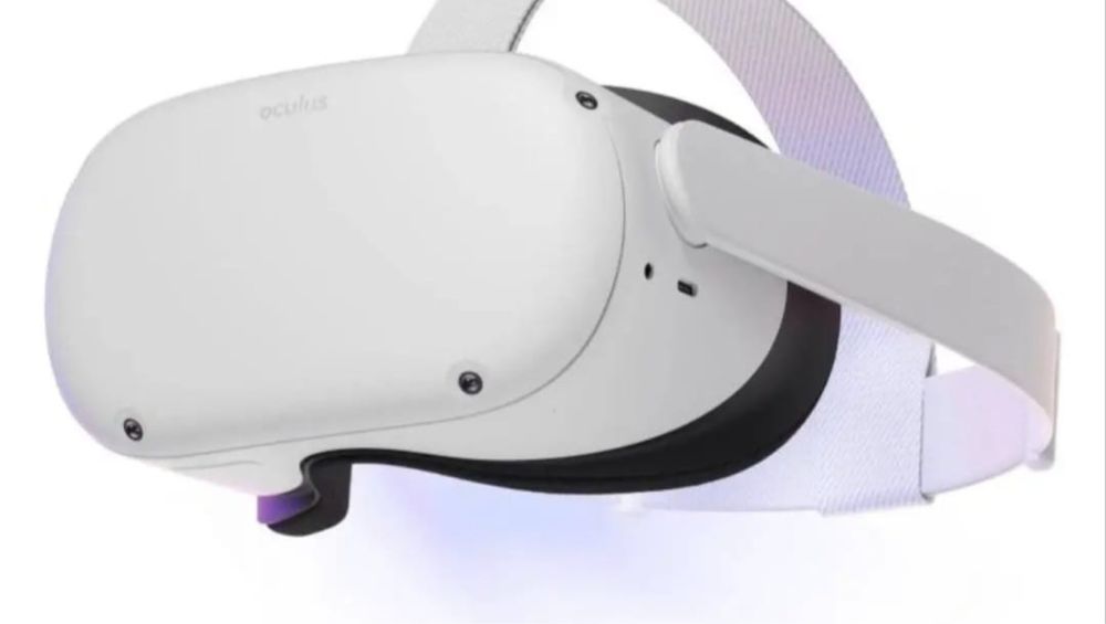 Продам VR очки (Oculus Quest 2)
