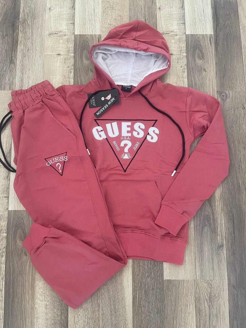 Treninguri dama Guess