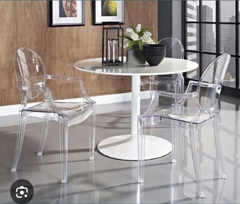 Scaun design transparent (2)