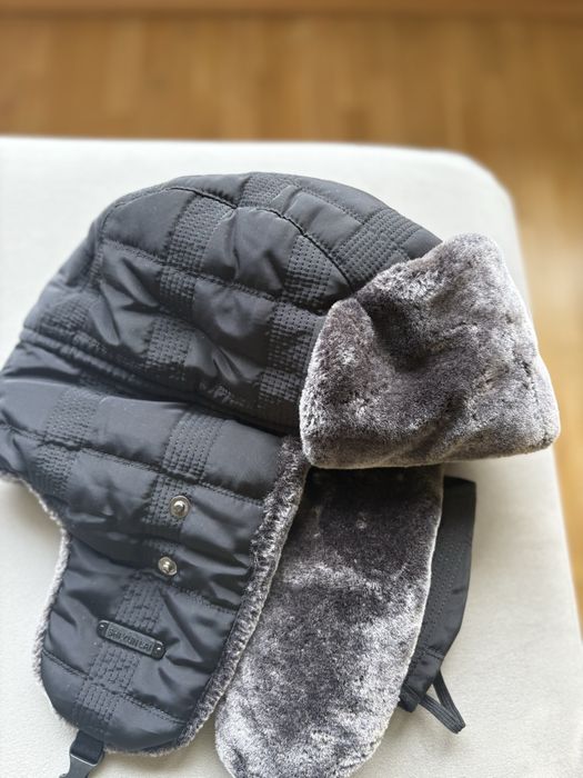 Чисто нова топла зимна шапка