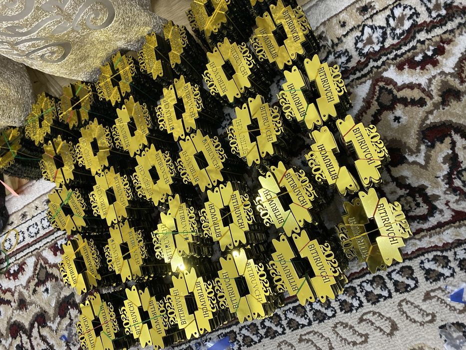 Optom narxda Pagon qongiroq bitiruvchilar uchun zanjir dona optim