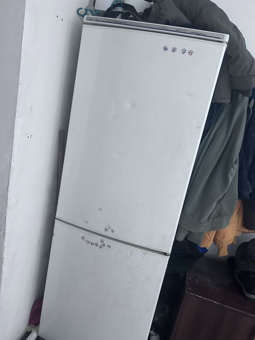Продам холодильник б/у