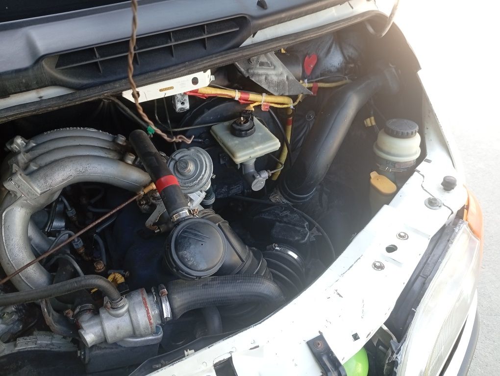 Ford tranzit 1997 yil sotiladi 5000 kelishiladi