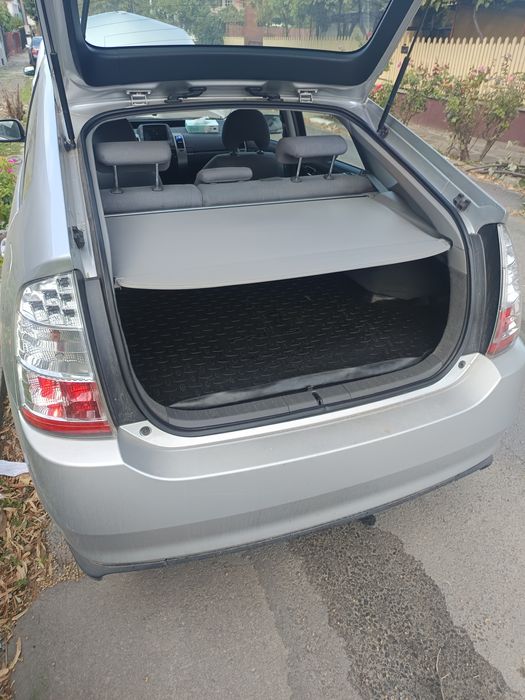 Vand toyota prius G2