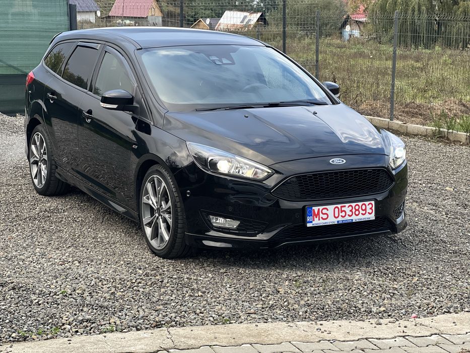 Ford Focus ST LINE 1.5 benzina automat
