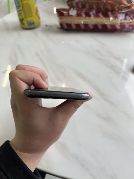 Iphone 11 продается