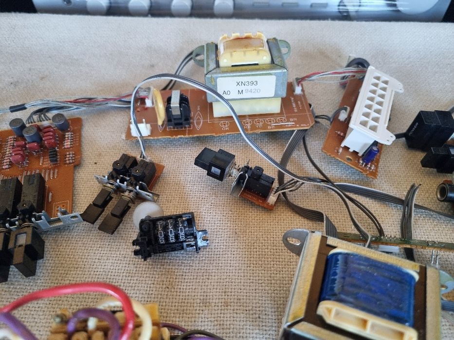 Pachet Transformatoare mici, dif componente. Perfecta stare.