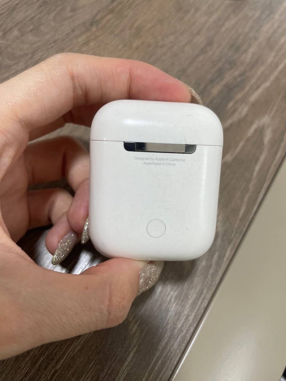 Продаются оригинальные AirPods 2 поколения в хорошем состоянии