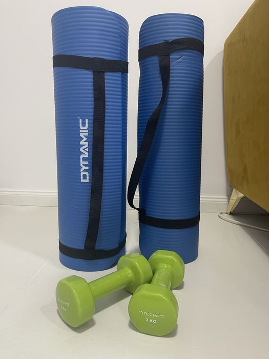 Vand 2 saltele fitness si 2 gantere 3kg