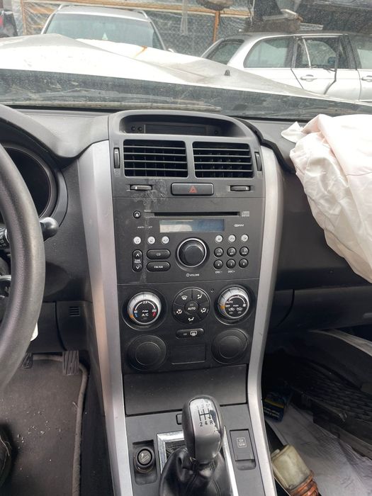 Suzuki Grand Vitara 1.6i НА ЧАСТИ