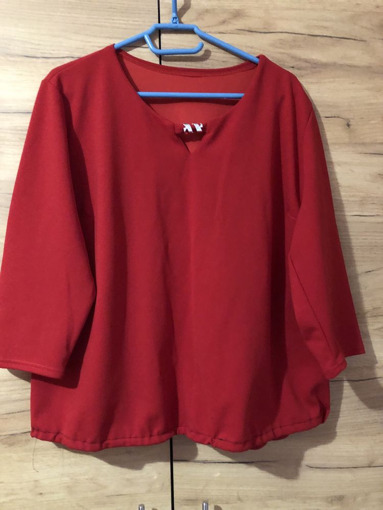 Bluza NOUA marimea 50