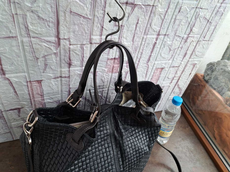 дамска чанта,Chiara Canotti,черна кожена торба-естествена кожа