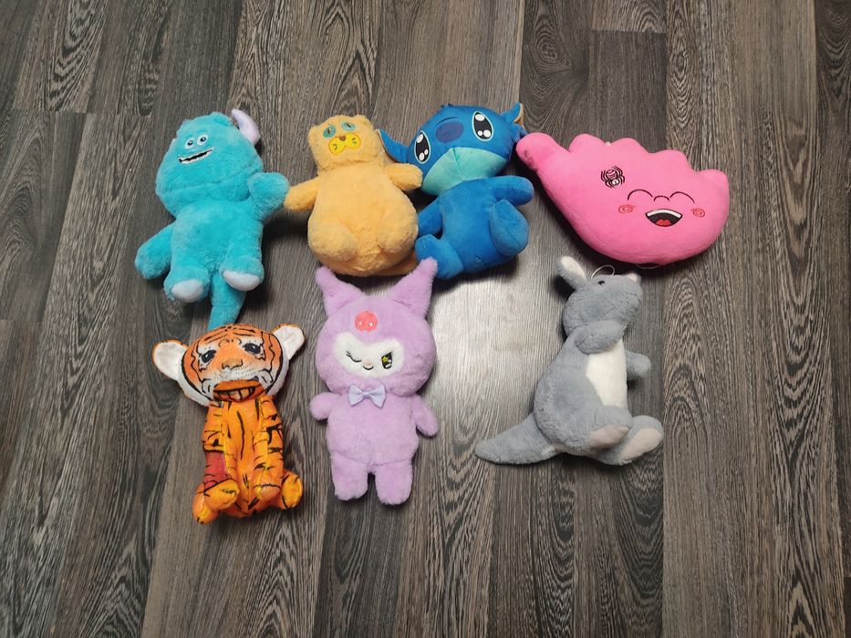 Мягкие игрушки в отличном состоянии  500 т каждая