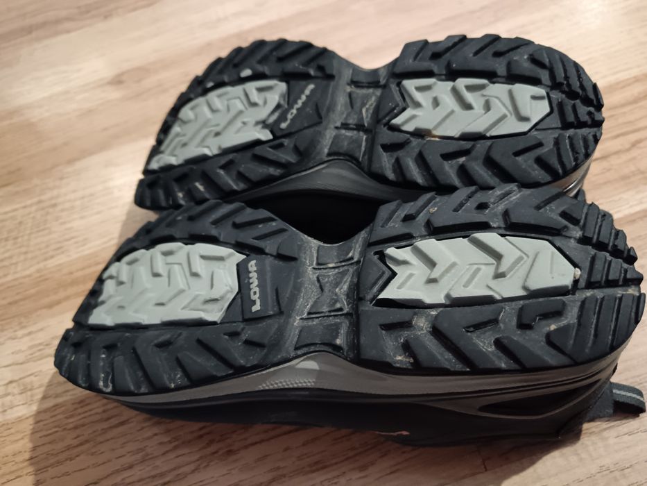 LOWA Inoxx Gore-tex Lo