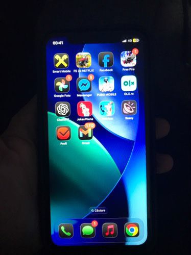 Iphone 11 64gb foarte bun