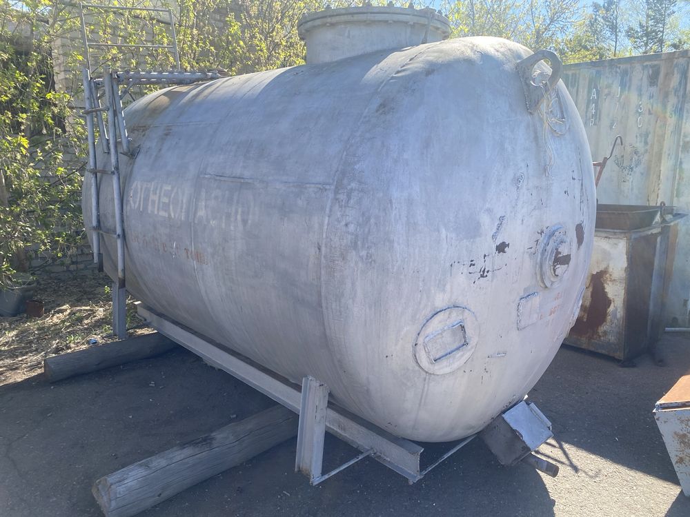Продам бочку металлическую