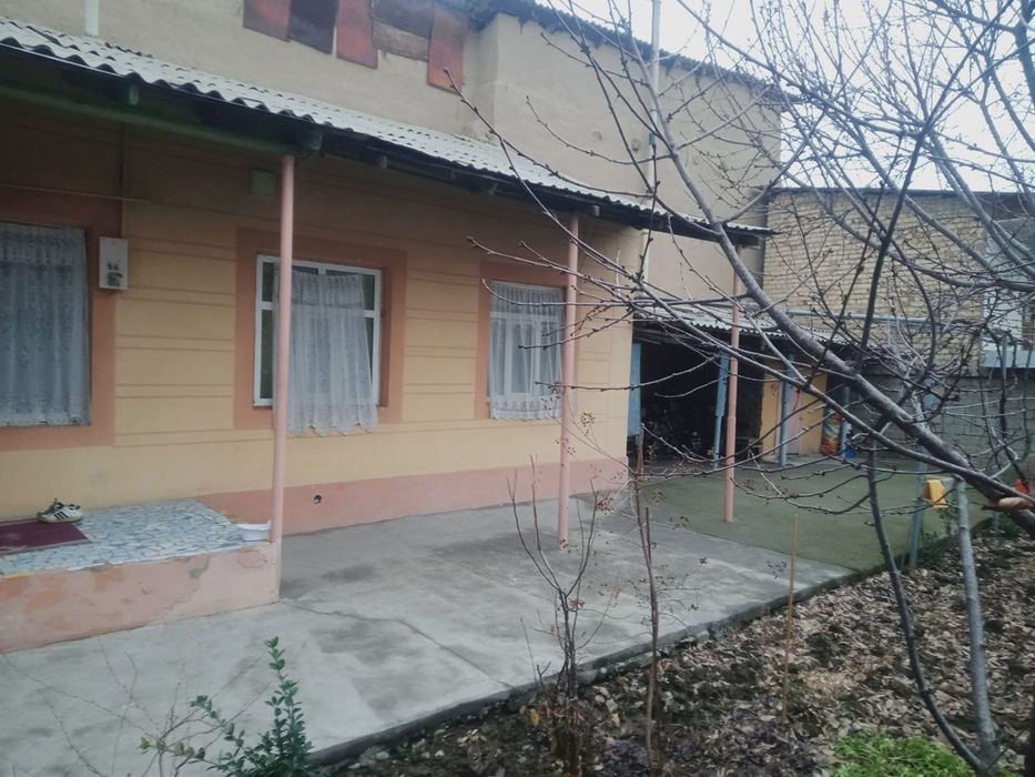 Uy sotiladi 2.7 sotix