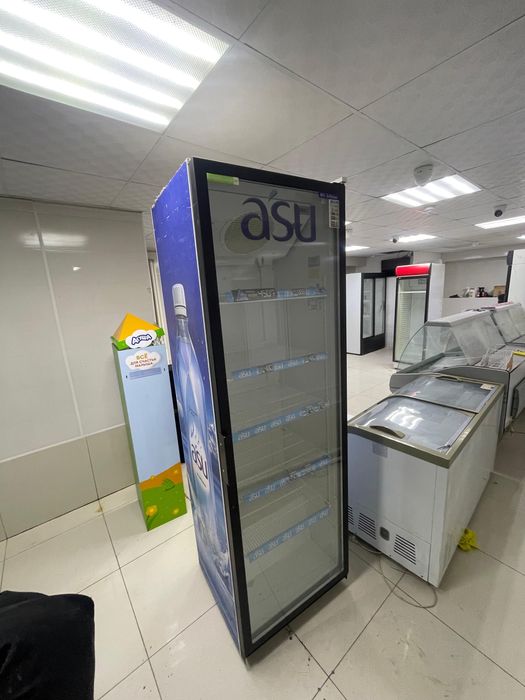 Продам холодильник для магазинов