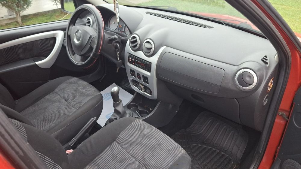 Dacia Logan Mcv Laureate 2010 1,4Mpi Euro 4