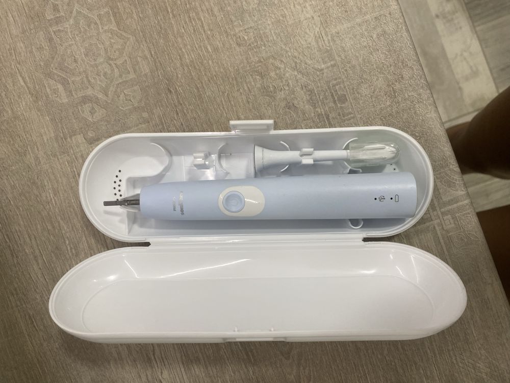 Електрическа четка за зъби Philips Sonicare