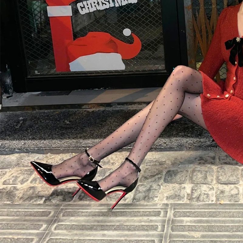 Louboutin zakazga keladi 35 DAN 40 razmergacha