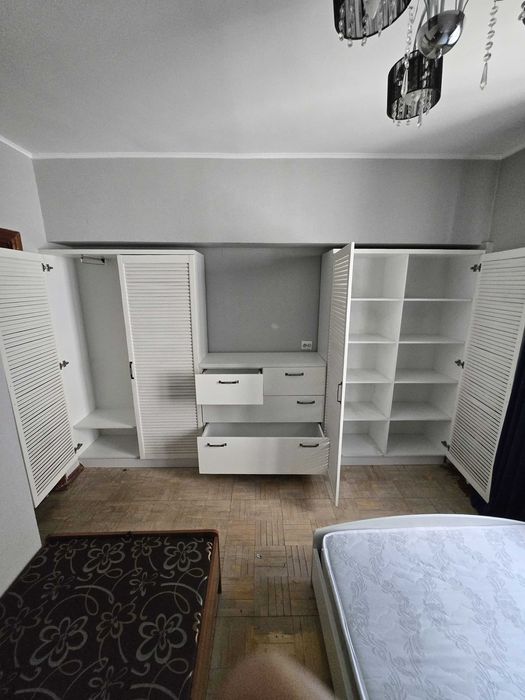 продам спальный гарнитур