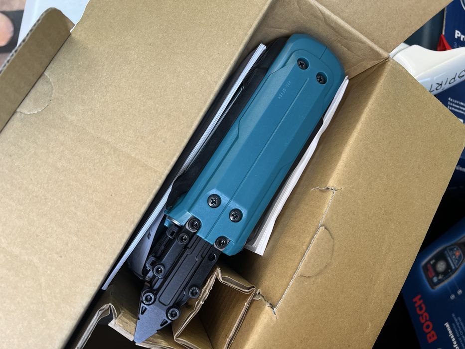Pistol de cuie/capse Makita  DFN 350-18V Nou