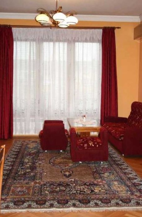 Продава се Двустаен апартамент в София, Център - 80 кв.м за 1875 €/кв.м - Снимка #2