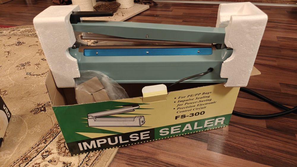 Импулсна лепачка/Impulse sealer FS-300