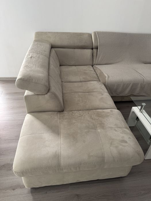 Coltar modern, extensibil cu lada depozitare