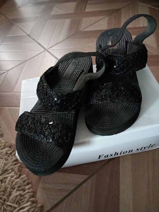 Sandale damă cu paiete