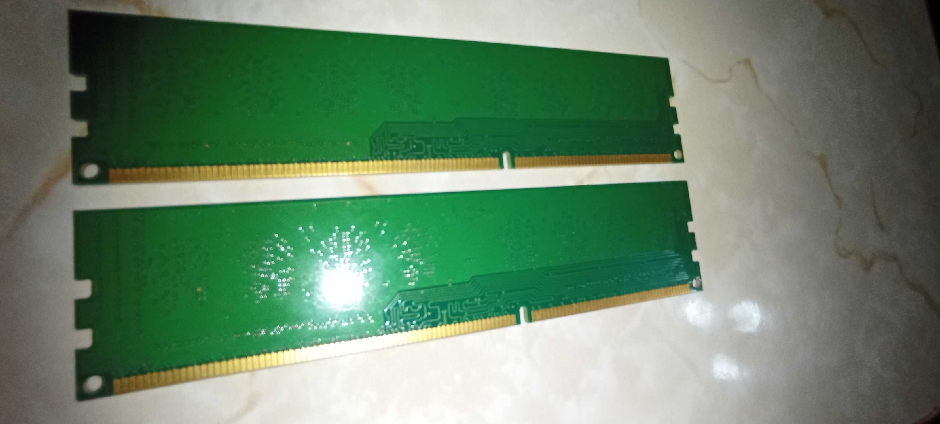 Две плашки DDR3 по 2 GB 256MX8 Unifosa