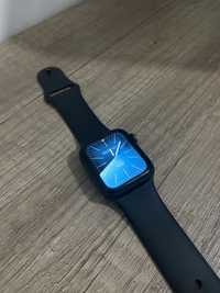 Продам apple watch 6 40mm