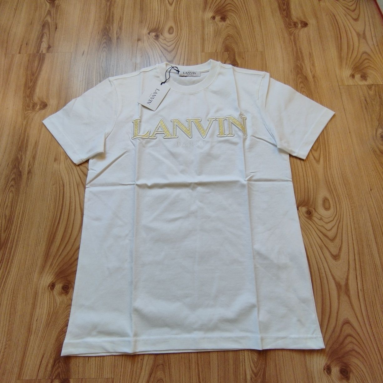 Тениска Lanvin с бродирано лого . Последни бройки !