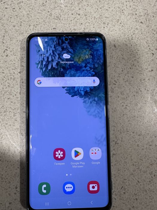 Смартфон Samsung s20+