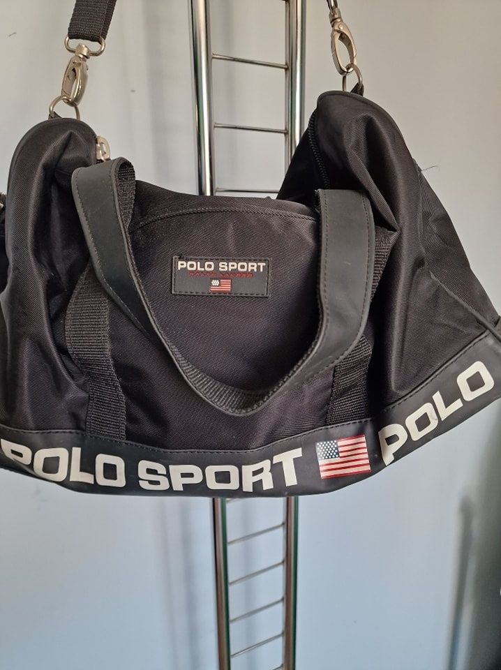 Страхотен спортен сак POLO SРОRT,среден размер 
размер, без забележки,