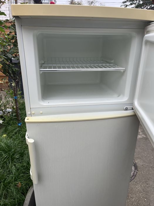 Vand frigider percat functional