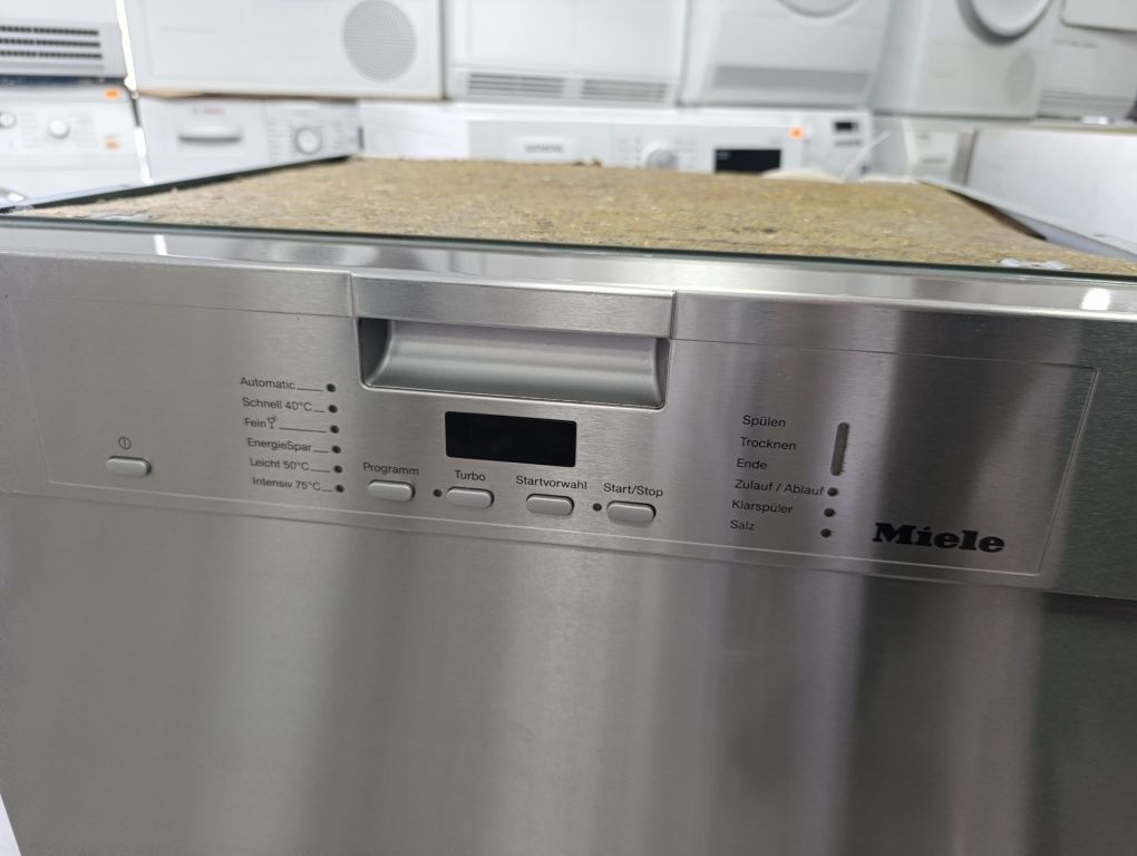 Съдомиялна машина за вграждане Miele
