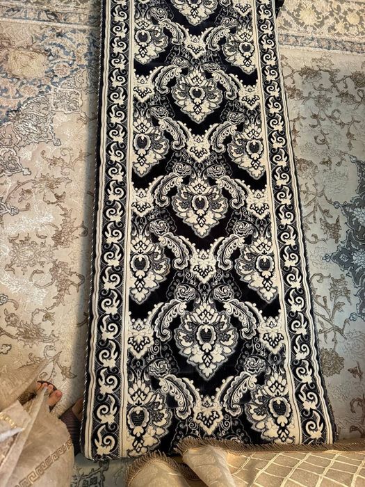 8 ta Koʻrpachalar toza Turkiya materialidan ,8 yostigi bilan